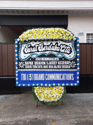 Papan Bunga Duka di Cisalam